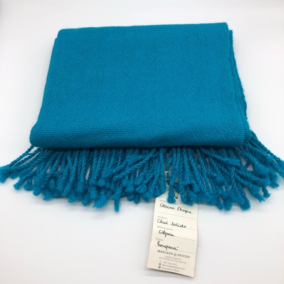 Alpaca blue fringy scarf - Picture 2 of 4